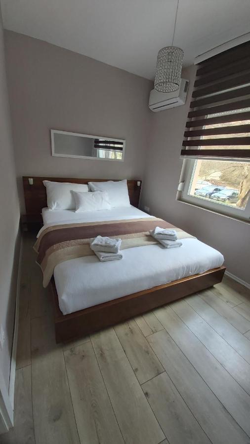 Ozapartments Мостар Екстер'єр фото