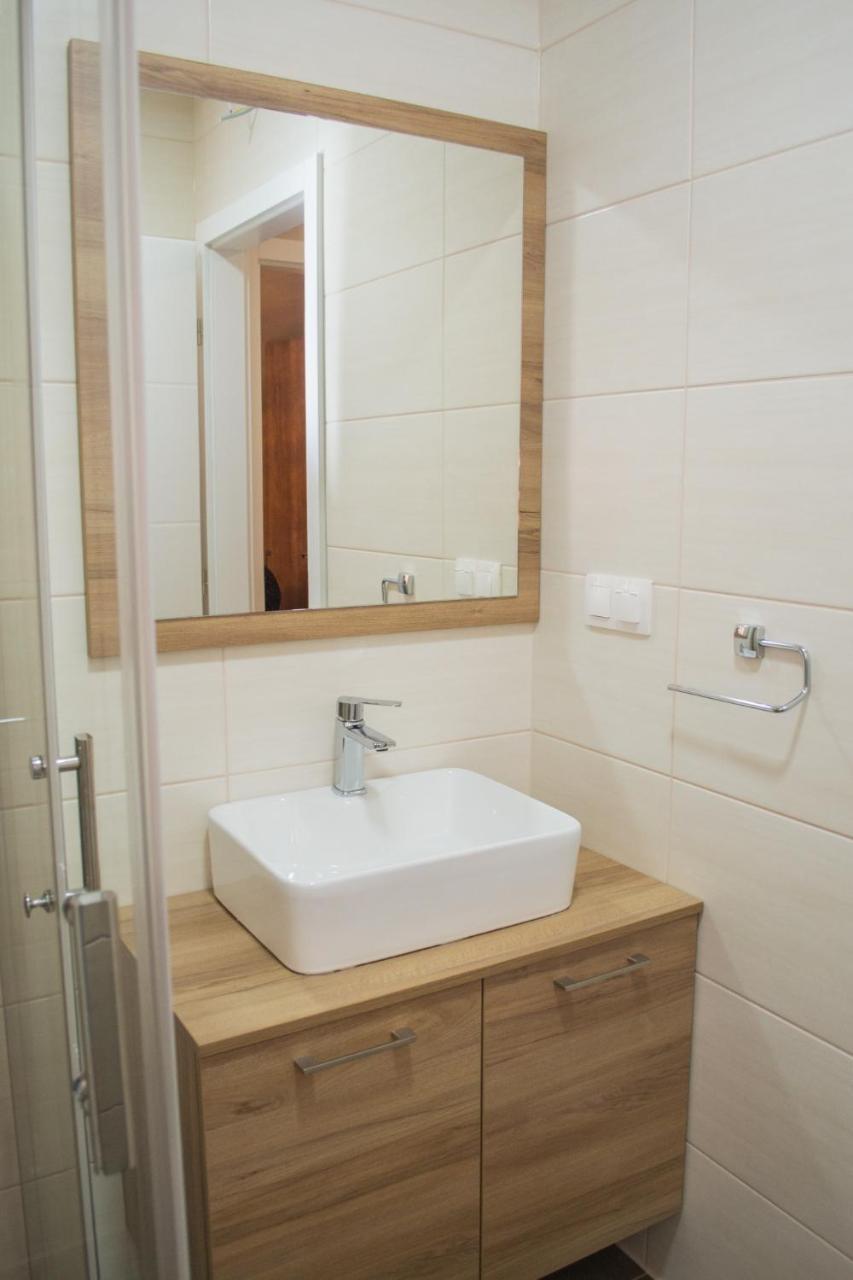 Ozapartments Мостар Екстер'єр фото